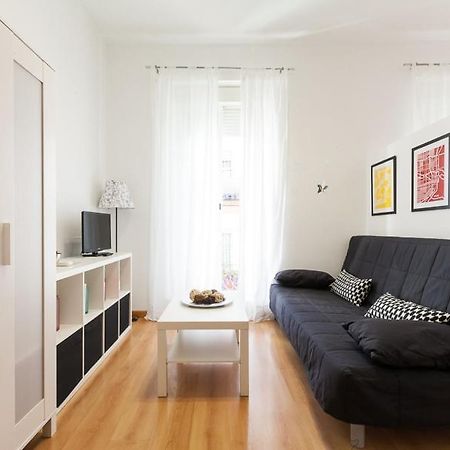 Peral Home Cozy Apartment เซบีญา ภายนอก รูปภาพ