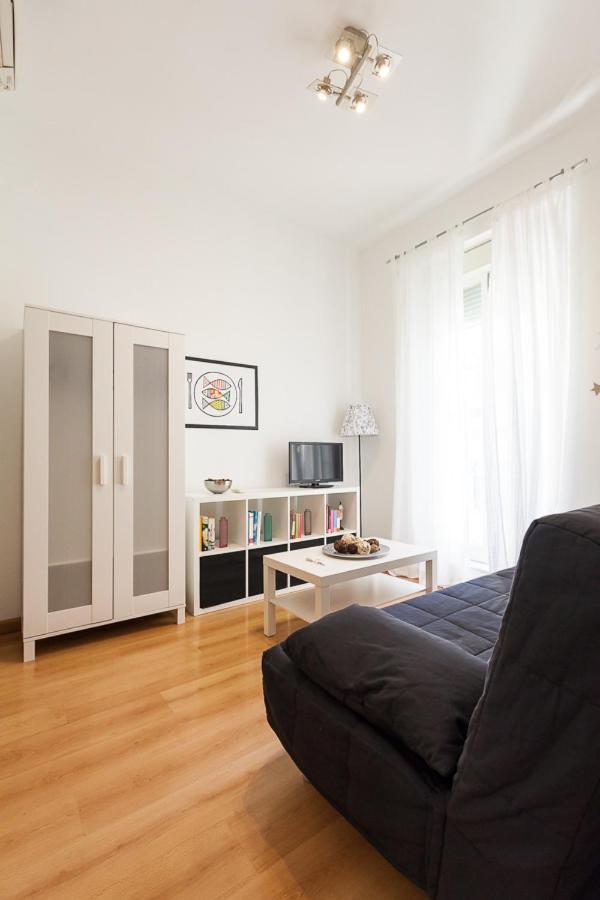 Peral Home Cozy Apartment เซบีญา ภายนอก รูปภาพ